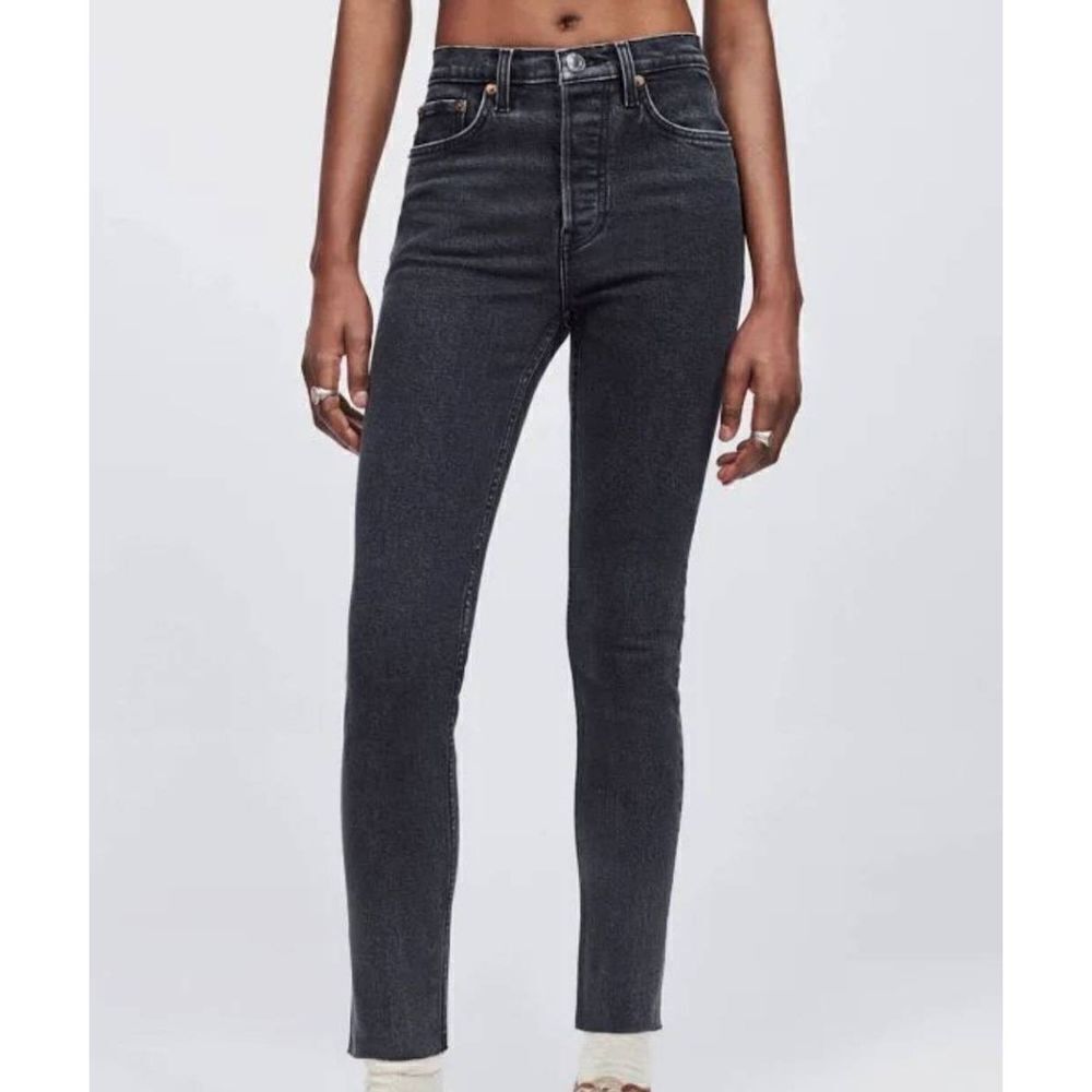 Re/Done high rise ankle cropped jeans in dusty char sz 24